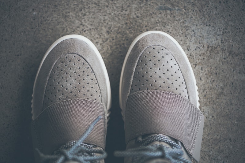 細覽 adidas Yeezy Boost 鞋款