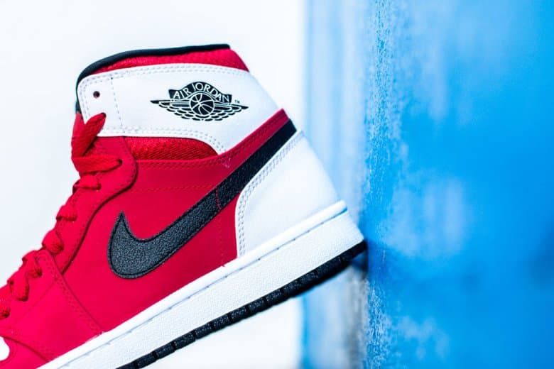 Air Jordan 1 Retro High 全新配色設計「Blake Griffin」