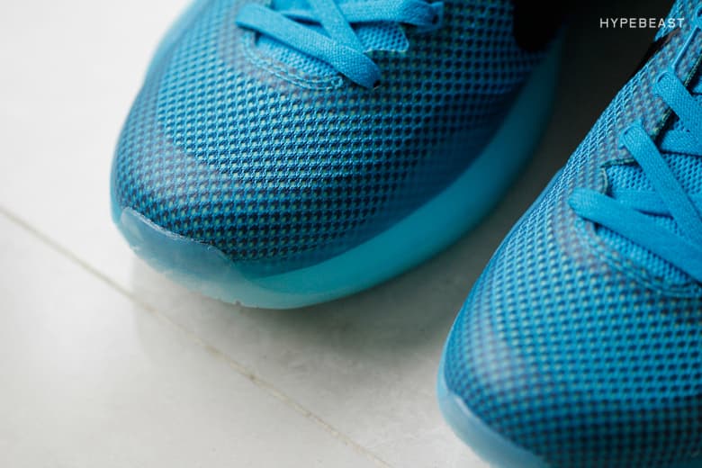 細覽 Nike Kobe X「5 AM Flight」配色設計