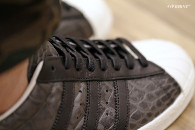 近賞 NEIGHBORHOOD x adidas Consortium 聯名 Superstar 鞋款