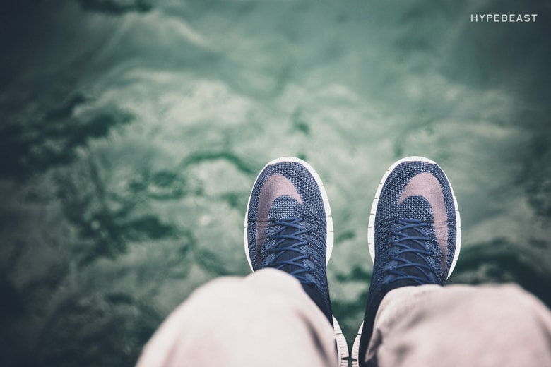 近賞 Nike Free Mercurial Superfly SP「Dark Obsidian」配色