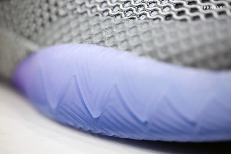 近賞 Nike KYRIE 1 全明星賽主題配色