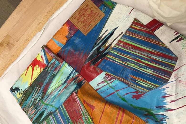 鑑賞 2008 年式樣 Damien Hirst x Levi's 501 定製單寧褲