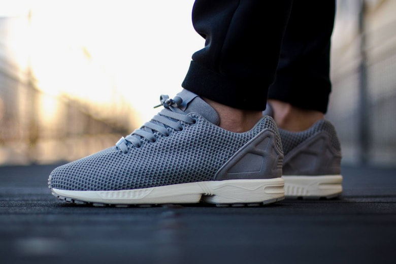adidas ZX Flux 灰白配色