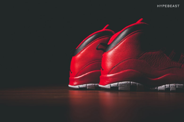 Air Jordan 10 Retro「Gym Red」三十周年別注配色