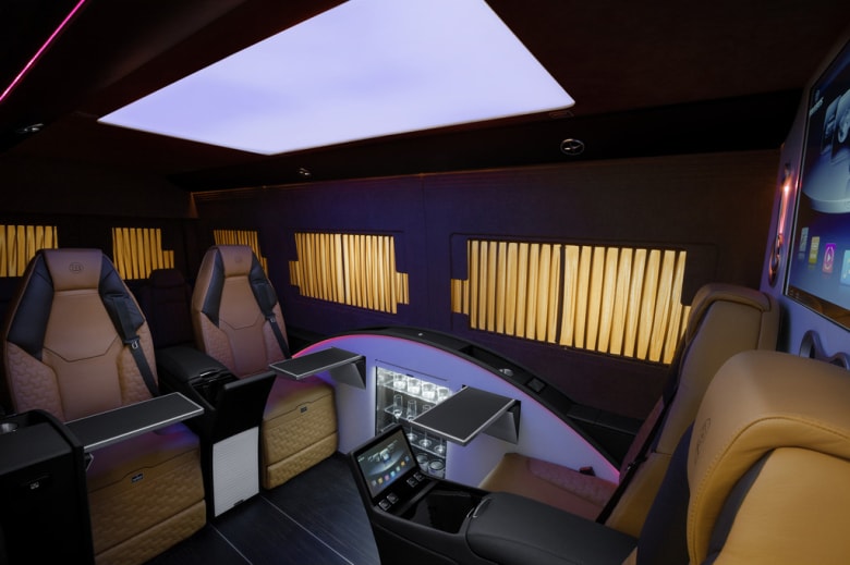 Brabus Business Lounge 商務改裝車