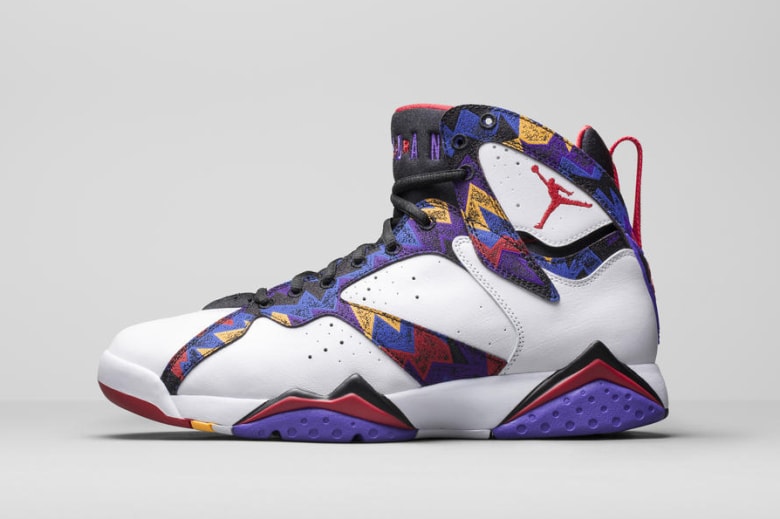 Jordan Brand 搶先發佈 2015 假日季球鞋系列