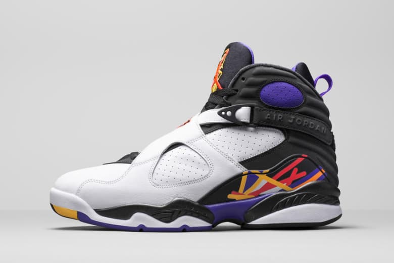 Jordan Brand 搶先發佈 2015 假日季球鞋系列