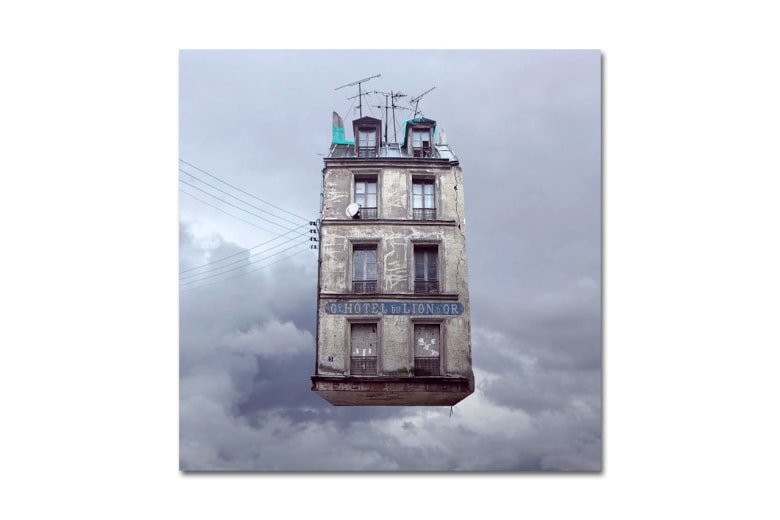 Laurent Chéhère 攝影作品集「Flying Houses」