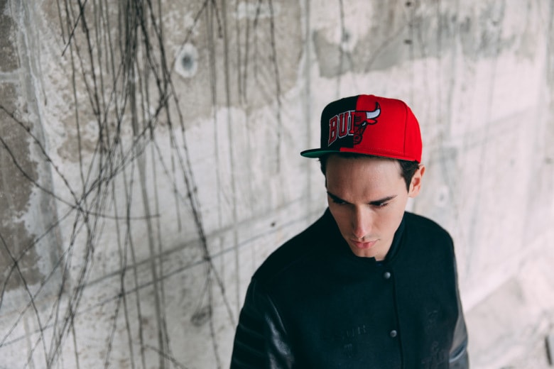 DTLR 與 Mitchell & Ness 攜手推出 #TwoFaced 以及 #MadeInSuede 系列
