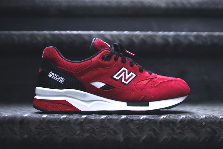 New Balance CM1600「Urban Sky」配色
