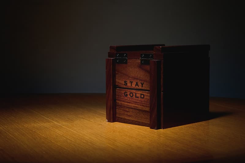 Remix x Casio G-Shock  DW-6900RM-1  10 週年限定款合作腕表