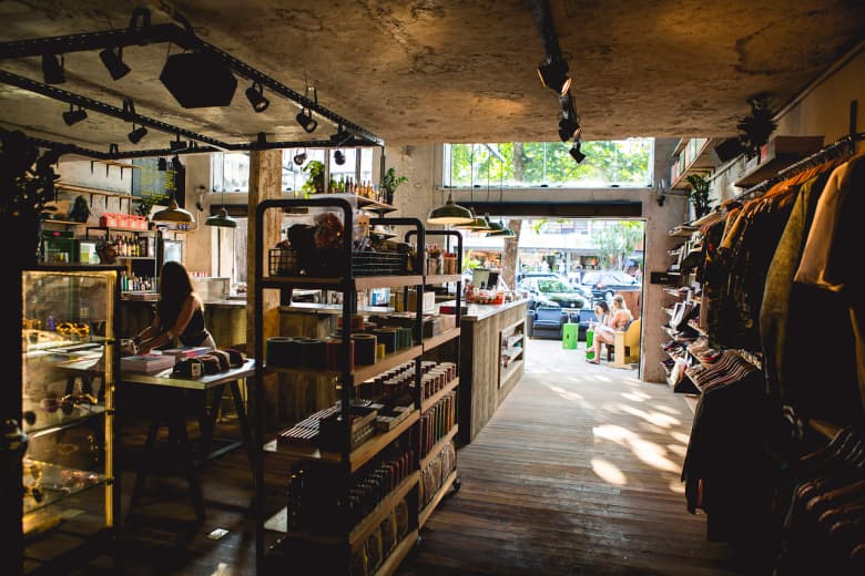 造訪里約街頭店鋪 VOID General Store