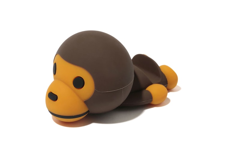 A Bathing Ape x Candies BABY MILO 手機座