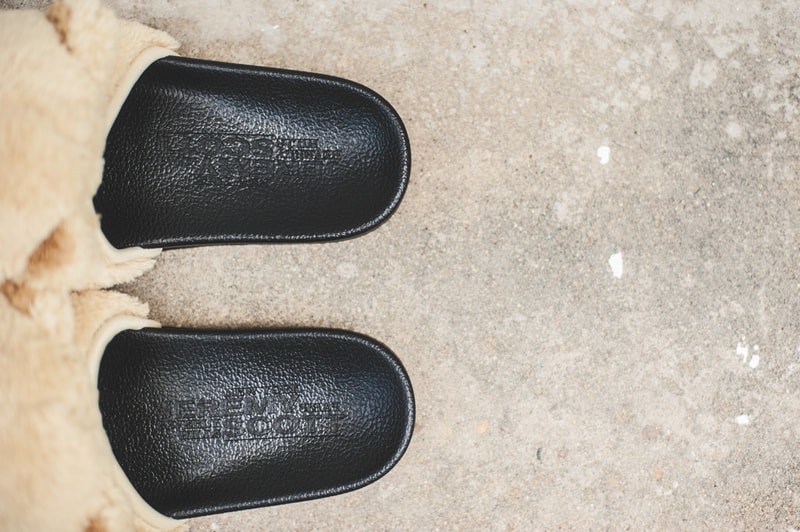 近賞 adidas Originals by Jeremy Scott Teddy Bear adilette 涼拖