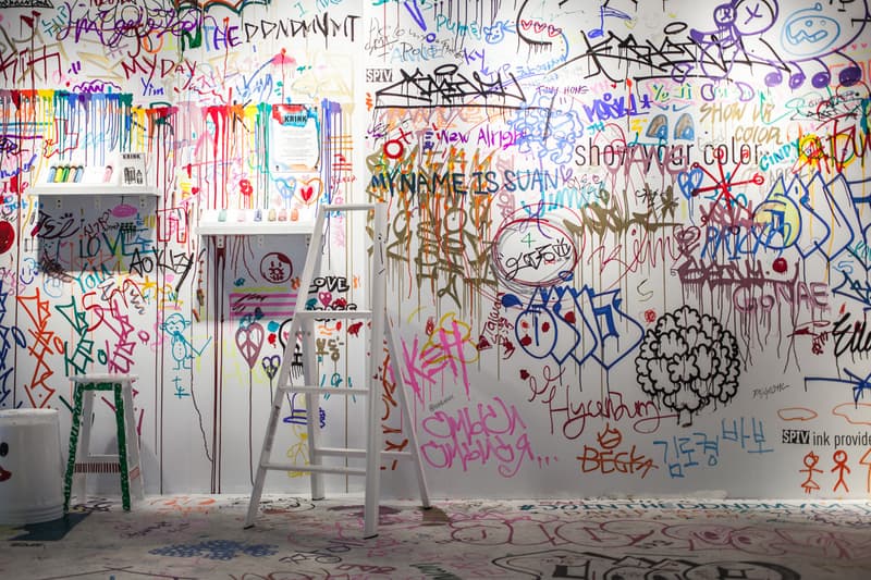 adidas Originals 首爾旗艦店打造「Supercolor」主題畫室