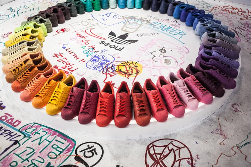adidas Originals 首爾旗艦店打造「Supercolor」主題畫室