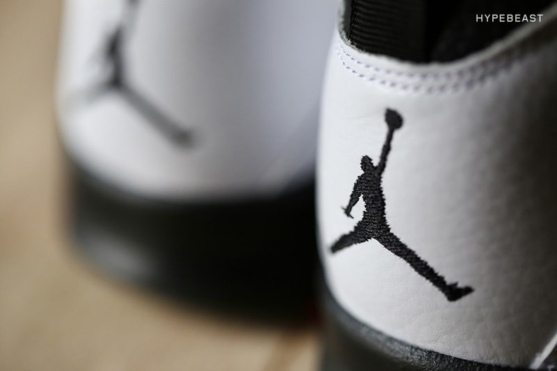 近賞 Air Jordan 10 Retro「Double Nickel」配色