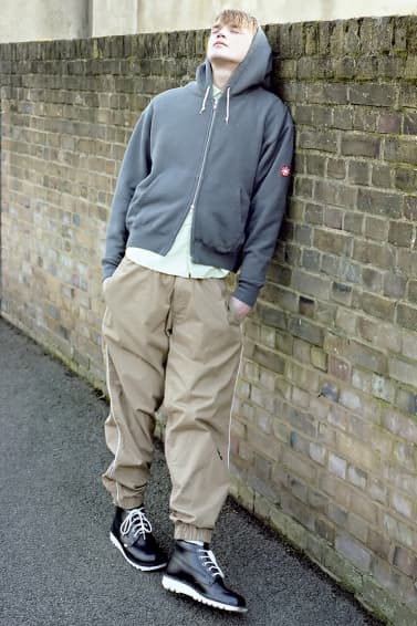 《GRIND Magazine》打造 C.E 2015 春夏系列造型特輯