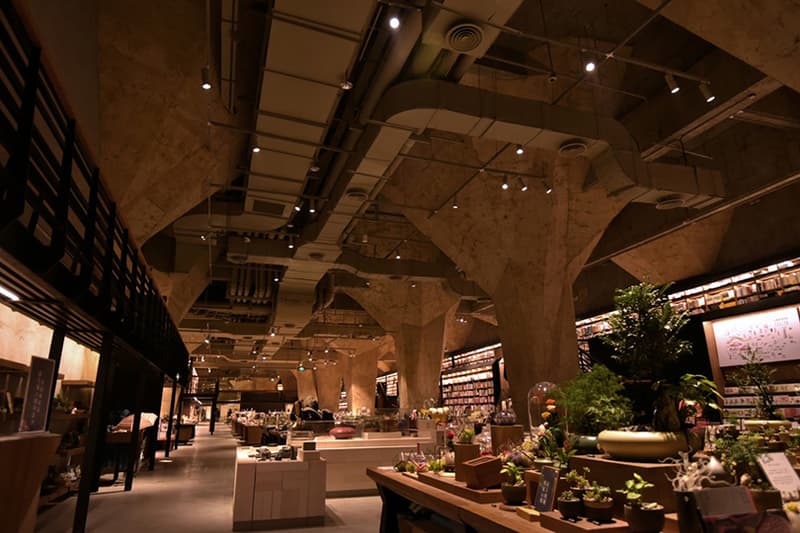 朱志康打造「藏經閣」式方所書店