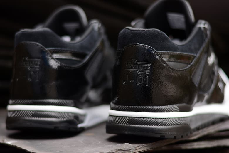 J-01 x Reebok Ventilator 25 週年聯名配色