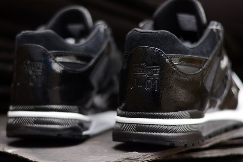 J-01 x Reebok Ventilator 25 週年聯名配色