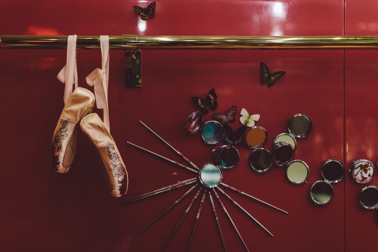 走進香港上環隱藏式餐館 Mrs. Pound