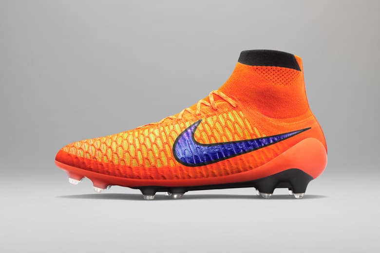 Nike「Intense Heat」足球靴系列