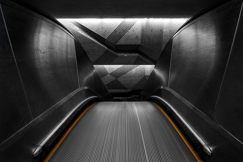 Chris Forsyth 攝影企劃「Montreal Metro Project」