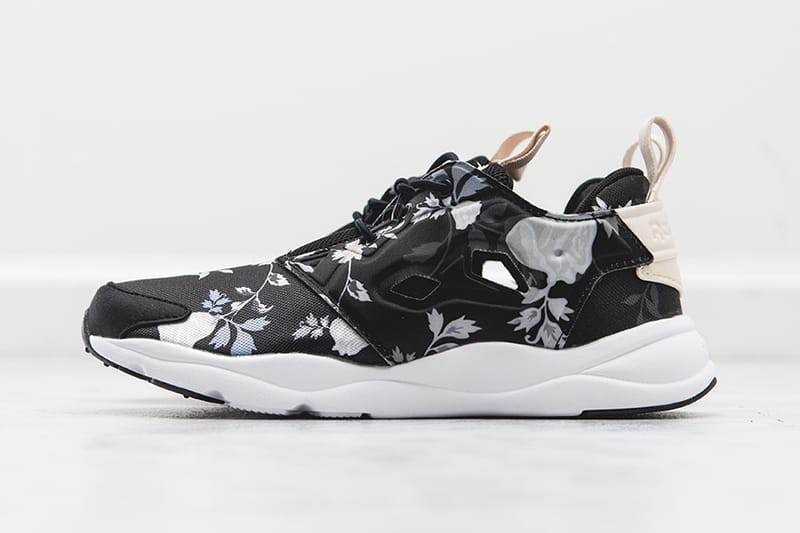 Reebok Furylite SR 系列