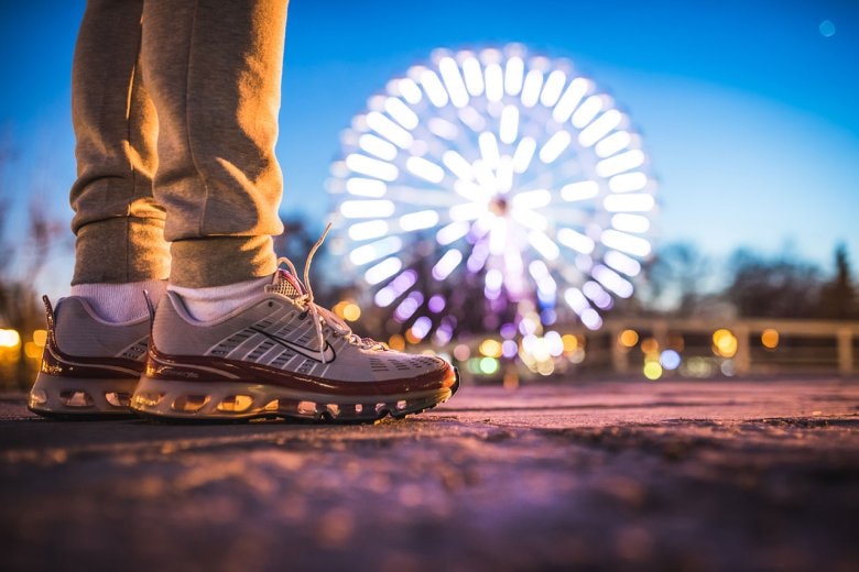 Sneakershot 與 Nike Sportswear 攜手打造歷代 Air Max 跑鞋造型特輯