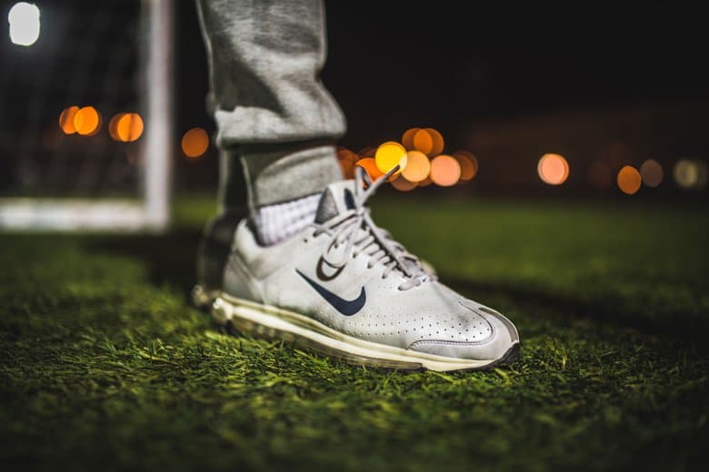 Sneakershot 與 Nike Sportswear 攜手打造歷代 Air Max 跑鞋造型特輯