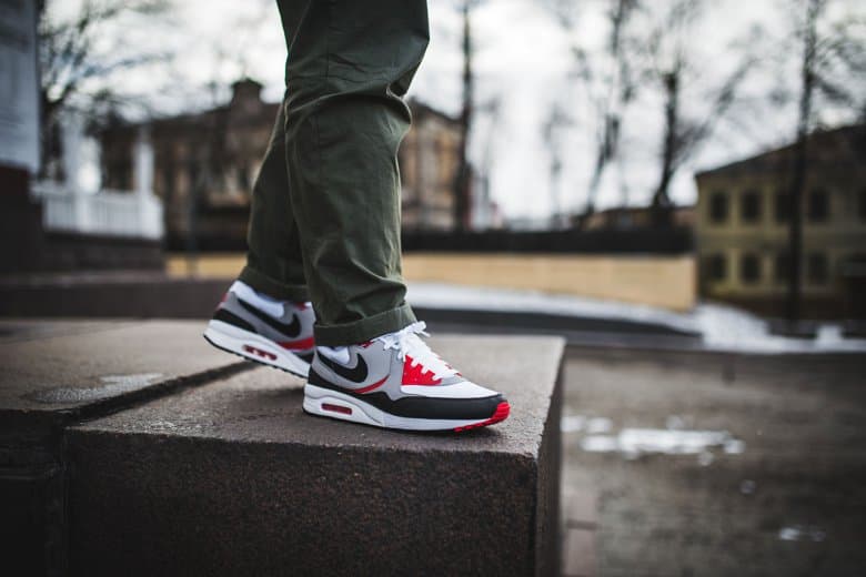 Sneakershot 與 Nike Sportswear 攜手打造歷代 Air Max 跑鞋造型特輯