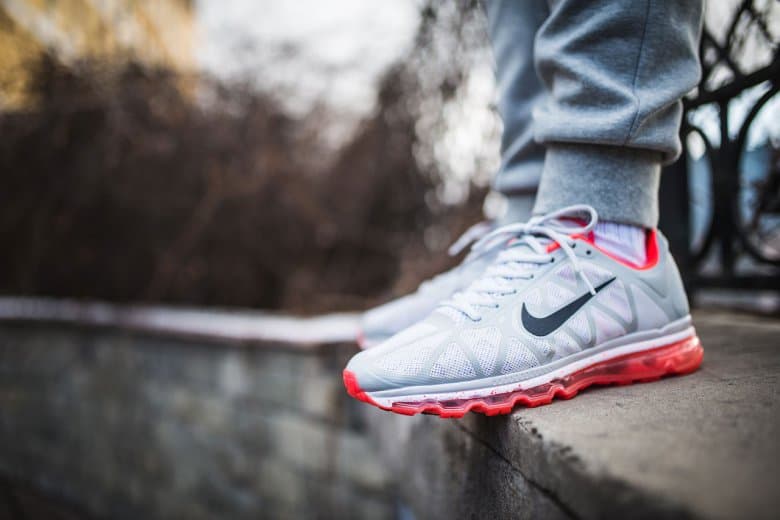 Sneakershot 與 Nike Sportswear 攜手打造歷代 Air Max 跑鞋造型特輯