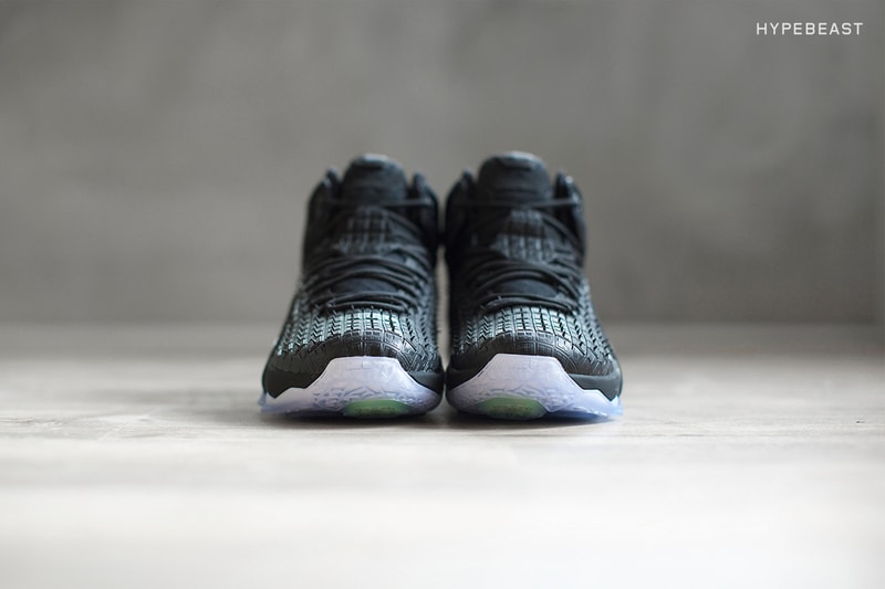 近賞 Nike LeBron 12 EXT「Rubber City」別注配色