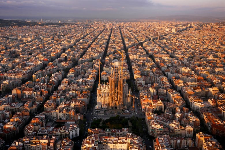 Amos Chapple 發佈鳥瞰攝影集「Air」