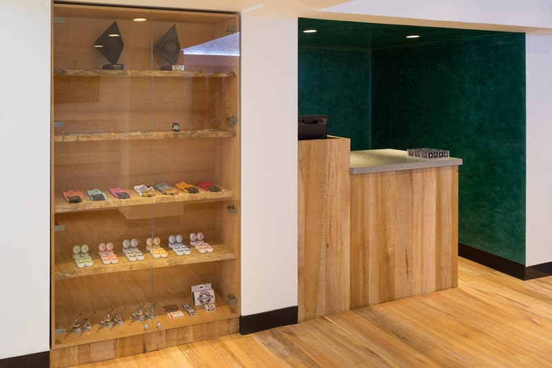 造訪 Palace Skateboards 倫敦旗艦店