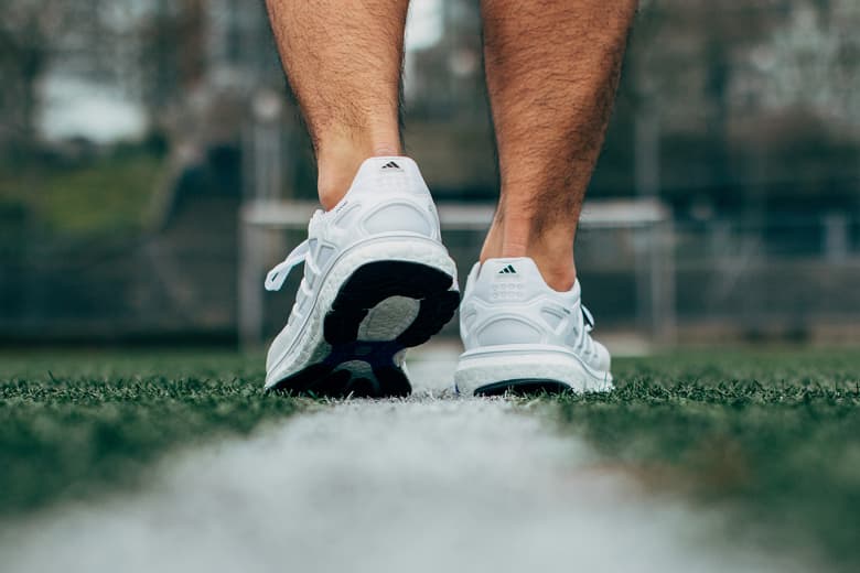 adidas Running Energy Boost ESM「All-White」配色