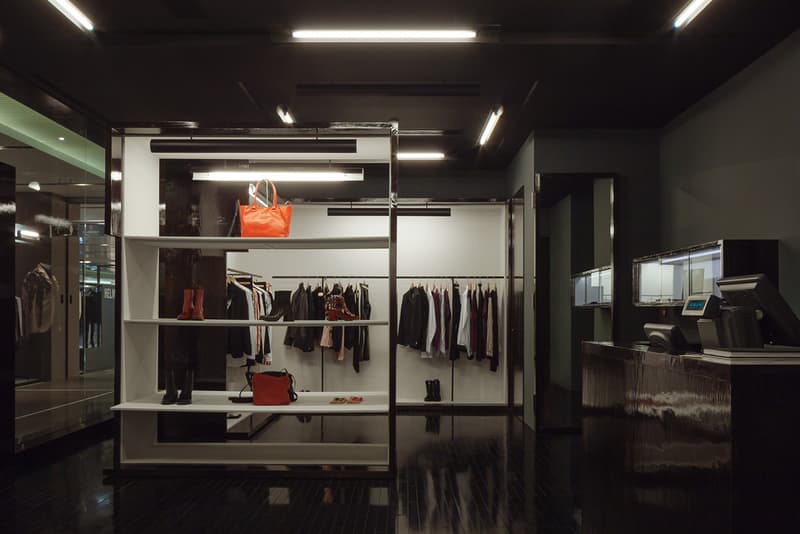 Ann Demeulemeester 中國首間獨立專門店