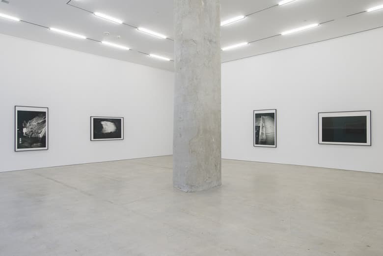 Ari Marcopoulos 攝影藝術展「L1032015」@ Marlborough Chelsea