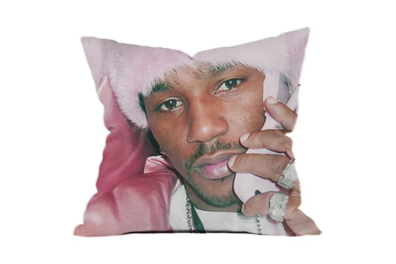 Dipset 推出 Cam'ron 圖案浴簾與枕頭單品