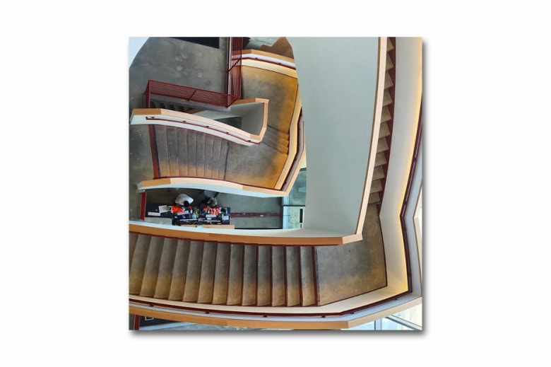 Facebook 邀請 Instagram 代表用戶參觀由 Frank Gehry 打造的全新總部大樓