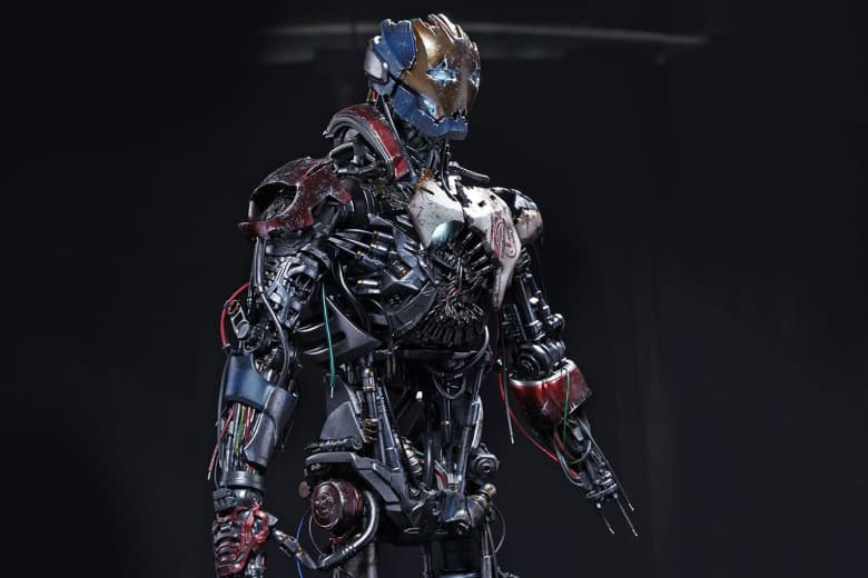 Hot Toys Avengers Ultron Mark I 1/6 珍藏人偶