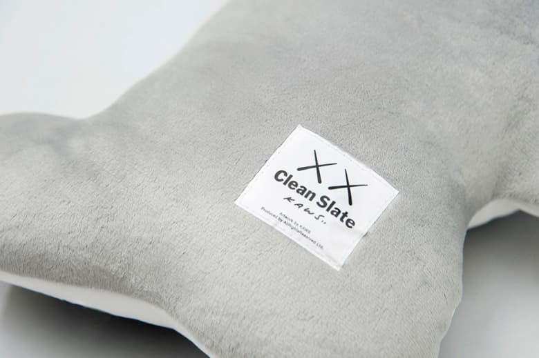 KAWS 將於大上海時代廣場舉辦中國內地首次展覽「CLEAN SLATE」