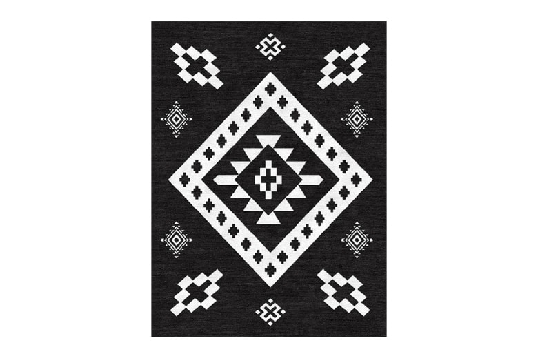 Marcelo Burlon County of Milan x Illulian 聯名地毯系列