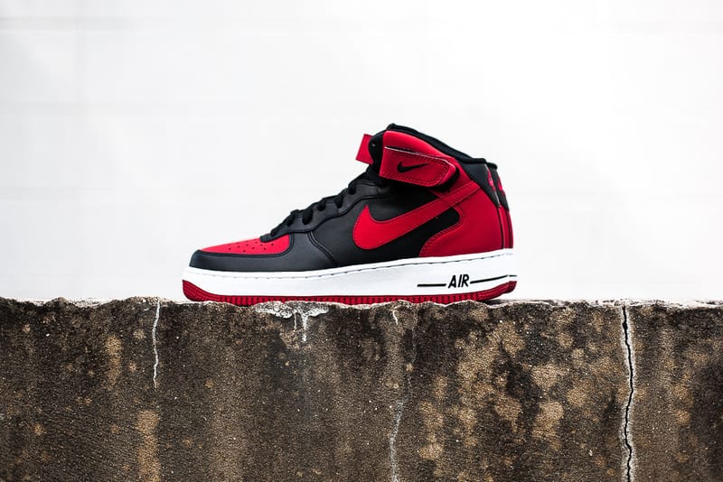 Nike Air Force 1 Mid Elite TXT「Bred」配色