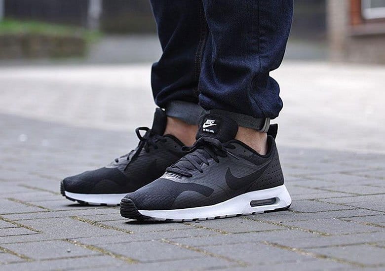 Nike Air Max Tavas Essentials 全新配色設計
