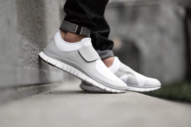 Nike Free Socfly「White」配色