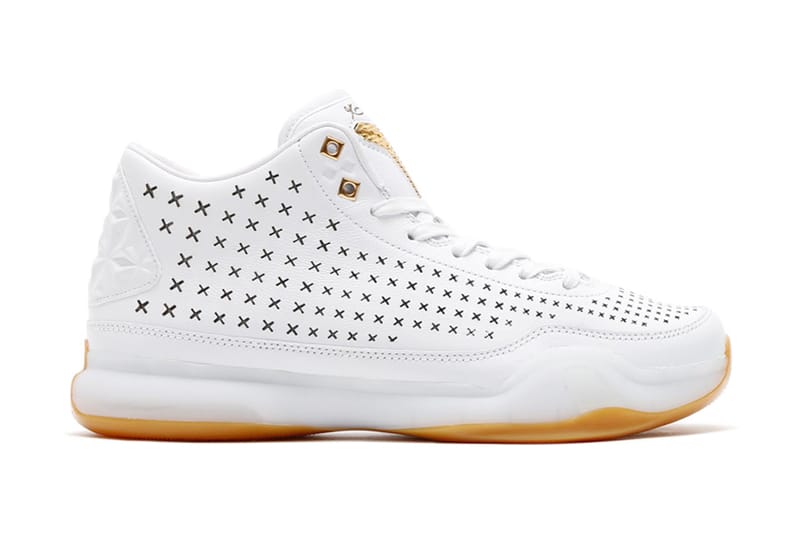 Nike Kobe X Mid EXT「White/Gum Light Brown」配色設計