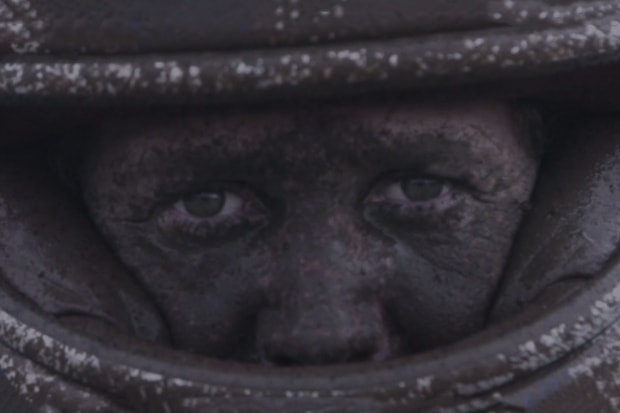 NOWNESS 打造攝影師兼摩托賽車手 Dimitri Coste 紀錄短片